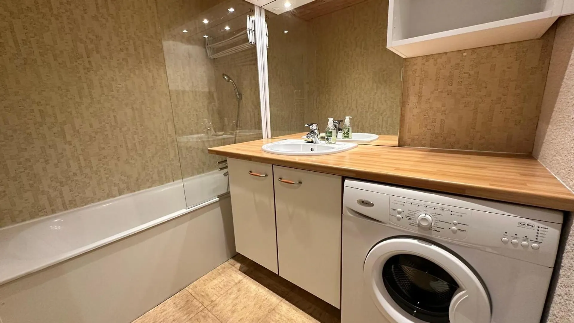 Studio Cabine Avec Terrasse Sud Et Parking A Villard-De-Lans, Proche Pistes Et Randonnees - Fr-1-515-106